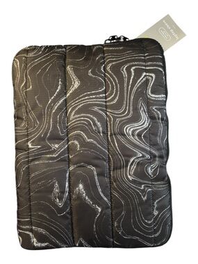 Heyday Quilted Tablet Sleeve with Swirl Print -